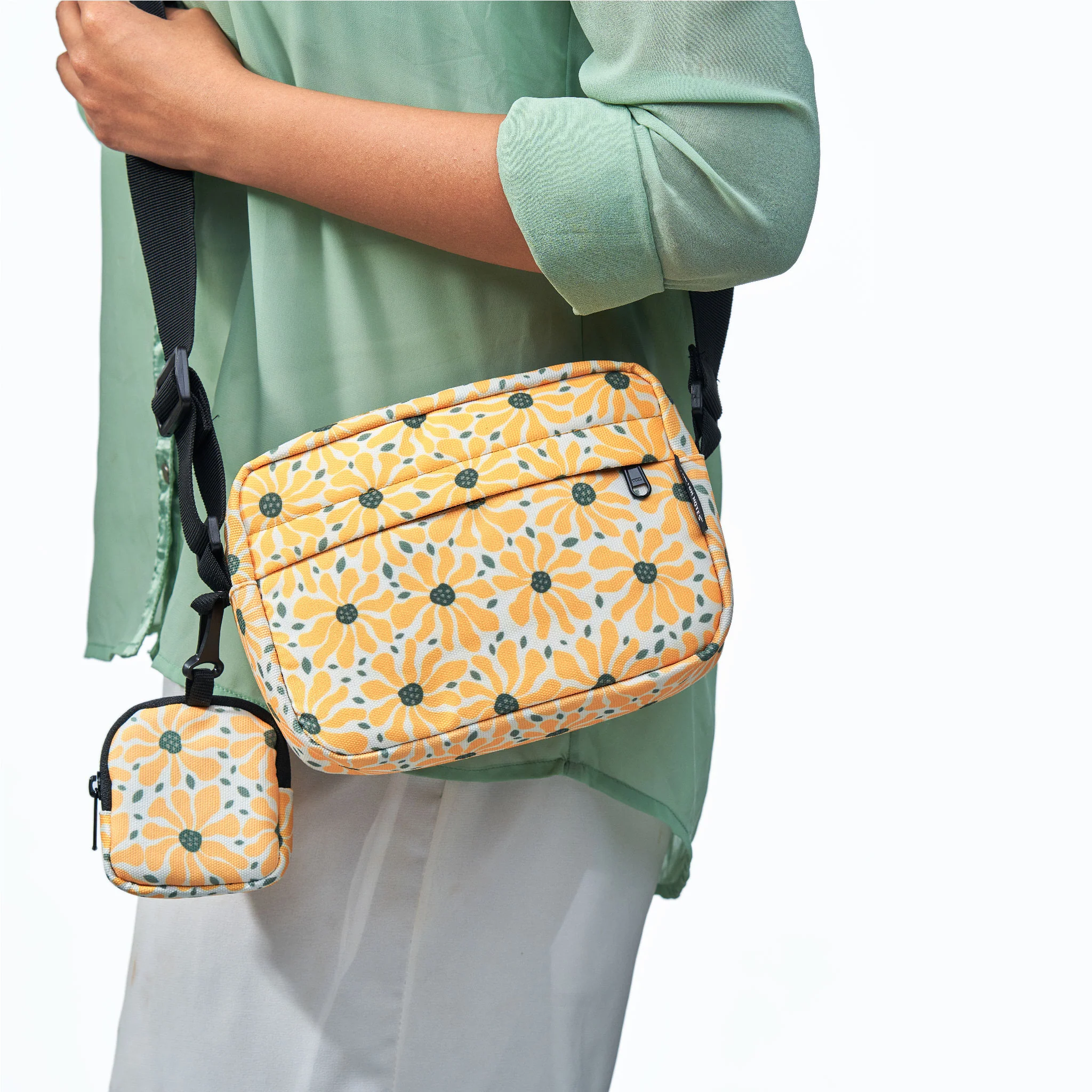 Daisy Me Rollin' - Sling Bag - Image 8