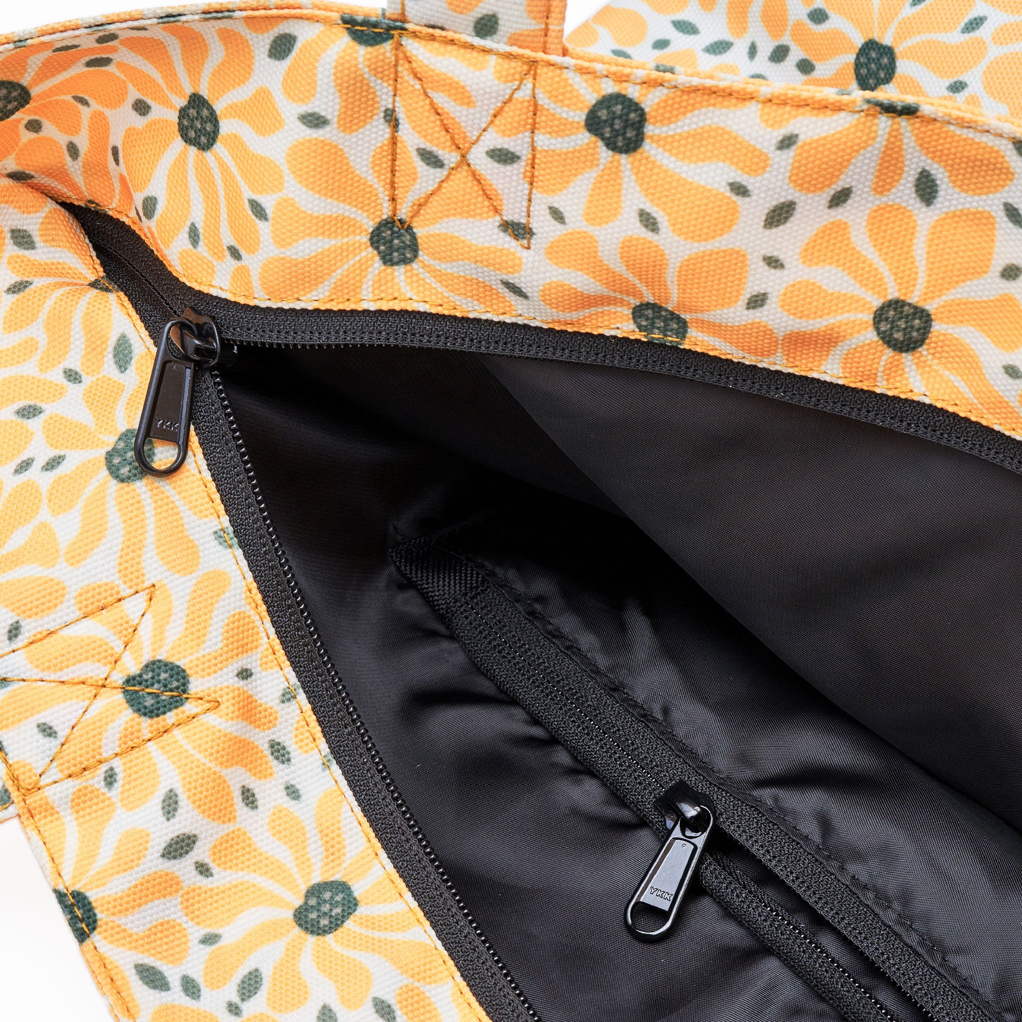 Daisy Me Rollin' - Tote Bag - Image 6