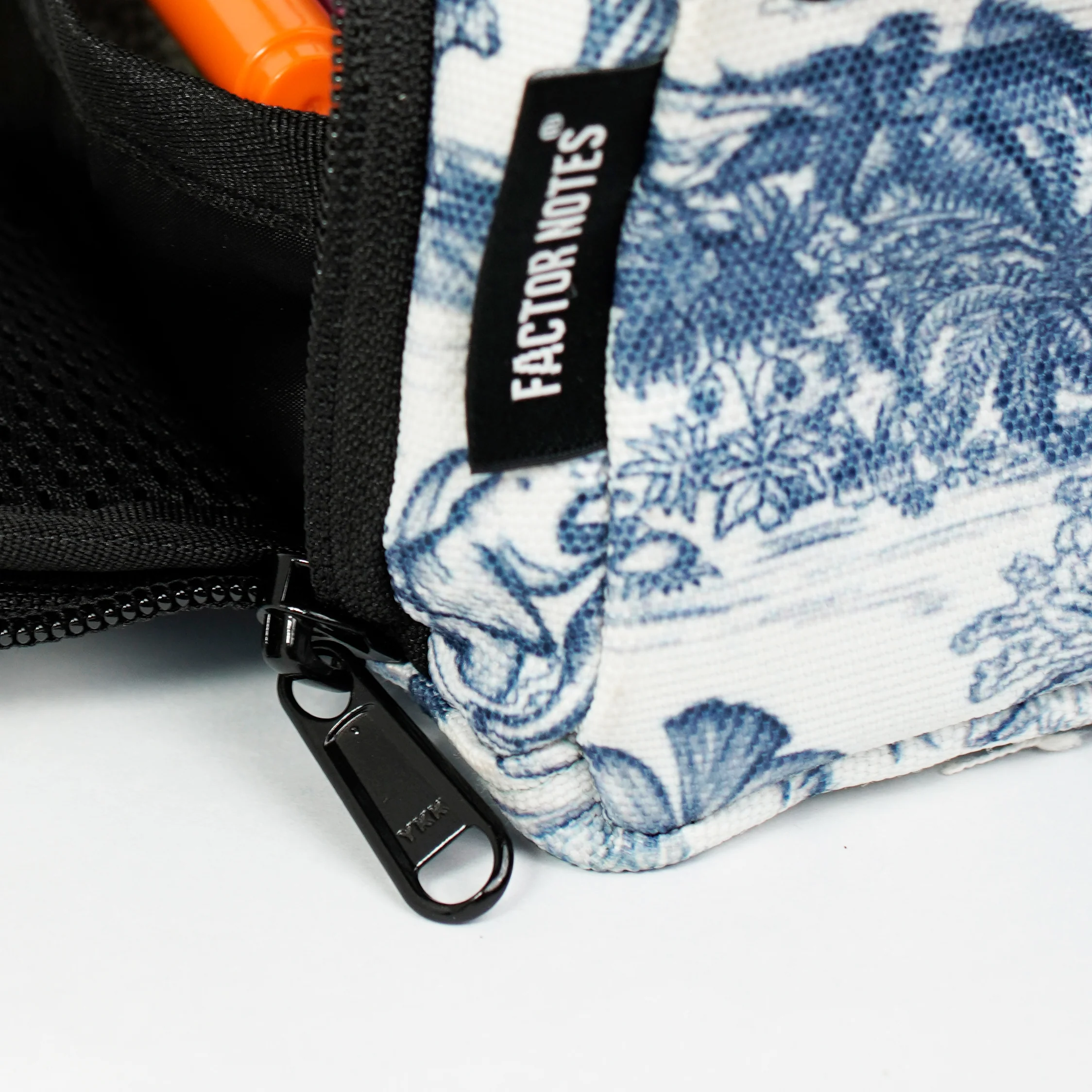 Go With The Waves - Pencil pouch - Image 6
